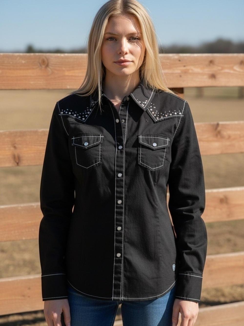 Ariat Women's Black Western Snap Shirt Studded Yoke Contrast Stitch Size Medium